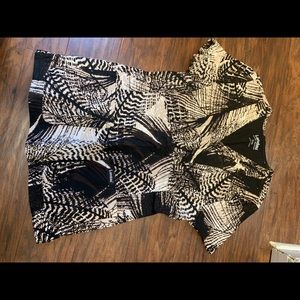 Landau scrub top